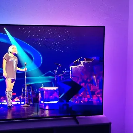 Wellnesshaus Dorfblick Mit Outdoor-jacuzzi Und Infrarotkabine, Neu! * Dreis-Brück