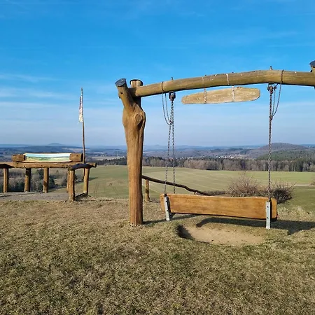 Wellnesshaus Dorfblick Mit Outdoor-jacuzzi Und Infrarotkabine * Dreis-Brück